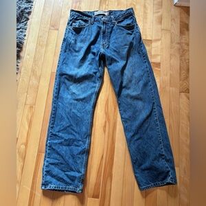 Classic Blue Levi’s Jeans Relaxed straight